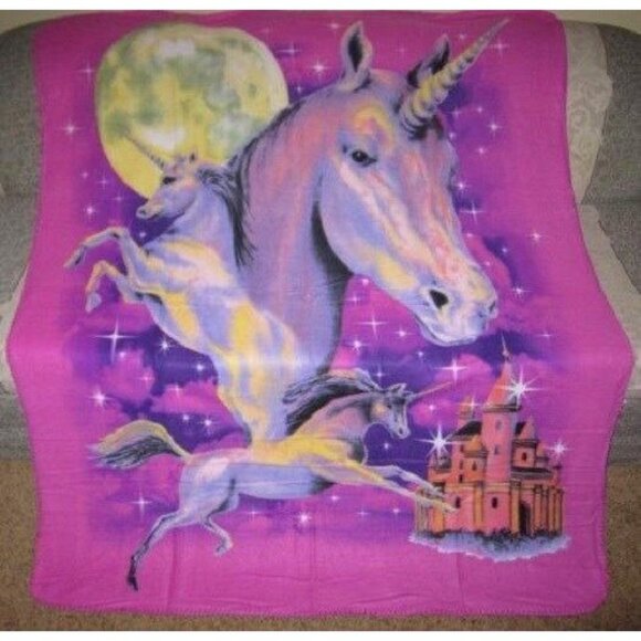 New Unicorn Castle Fleece Throw Gift Blanket Moon Unicorns Purple Starry Night - Picture 1 of 3